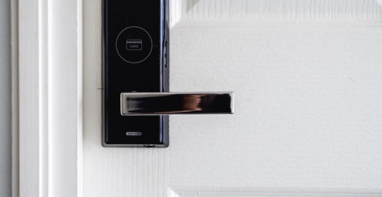 Best Smart Lock for Airbnb: Top 2025 Picks & Reviews