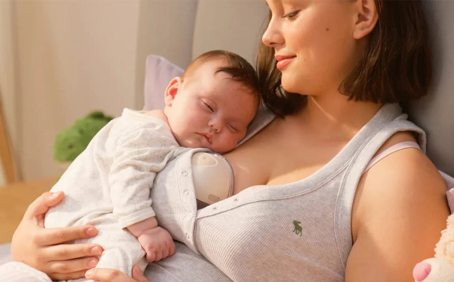 Signs of Overfeeding Breastfed Baby: Causes, Prevention Tips