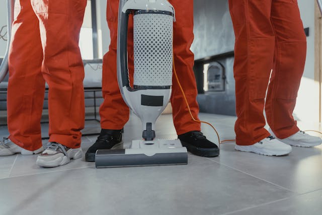 How to Clean a Vacuum Cleaner That Smells?