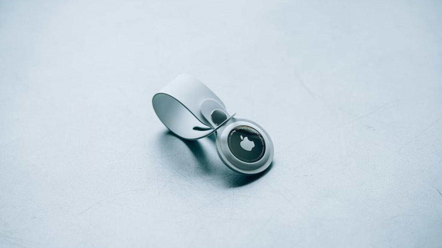 How to Change Airtag Battery Without Complications