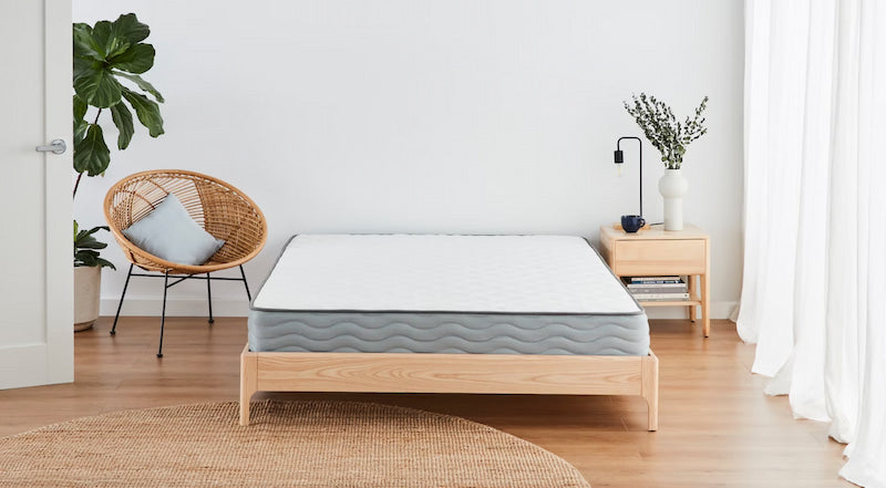 How to Clean a Mattress Without a Vacuum Cleaner?