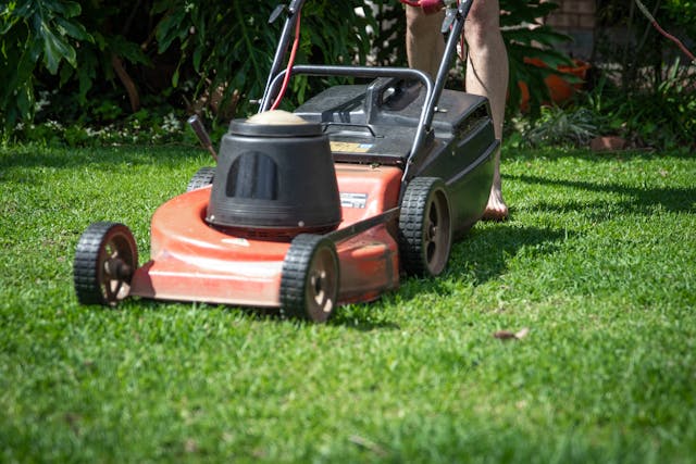 how-long-do-lawn-mower-batteries-last