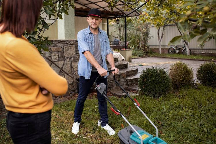 how-to-mow-the-law-efficiently-and-fast