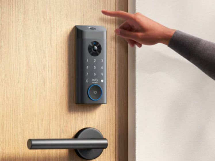 What Happens If Smart Lock Battery Dies? Explained