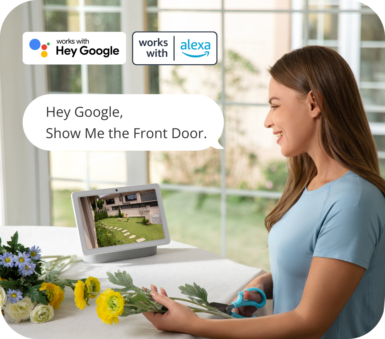 Frau mit eufy Smart Display und Sprachsteuerung für Haustürüberwachung